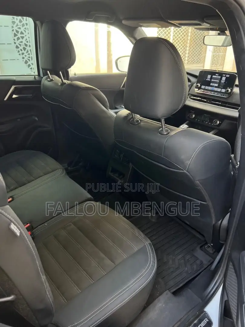 Mitsubishi Outlander 2023 Blanc
