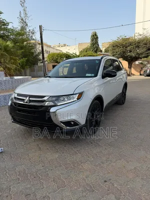 Mitsubishi Outlander 2018 Blanc