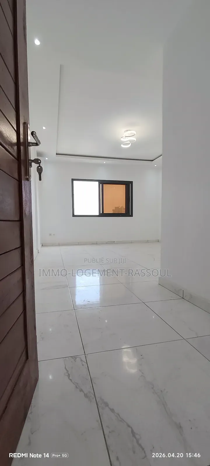 3chbre Appartement dans , Dieuppeul-Derklé à Louer