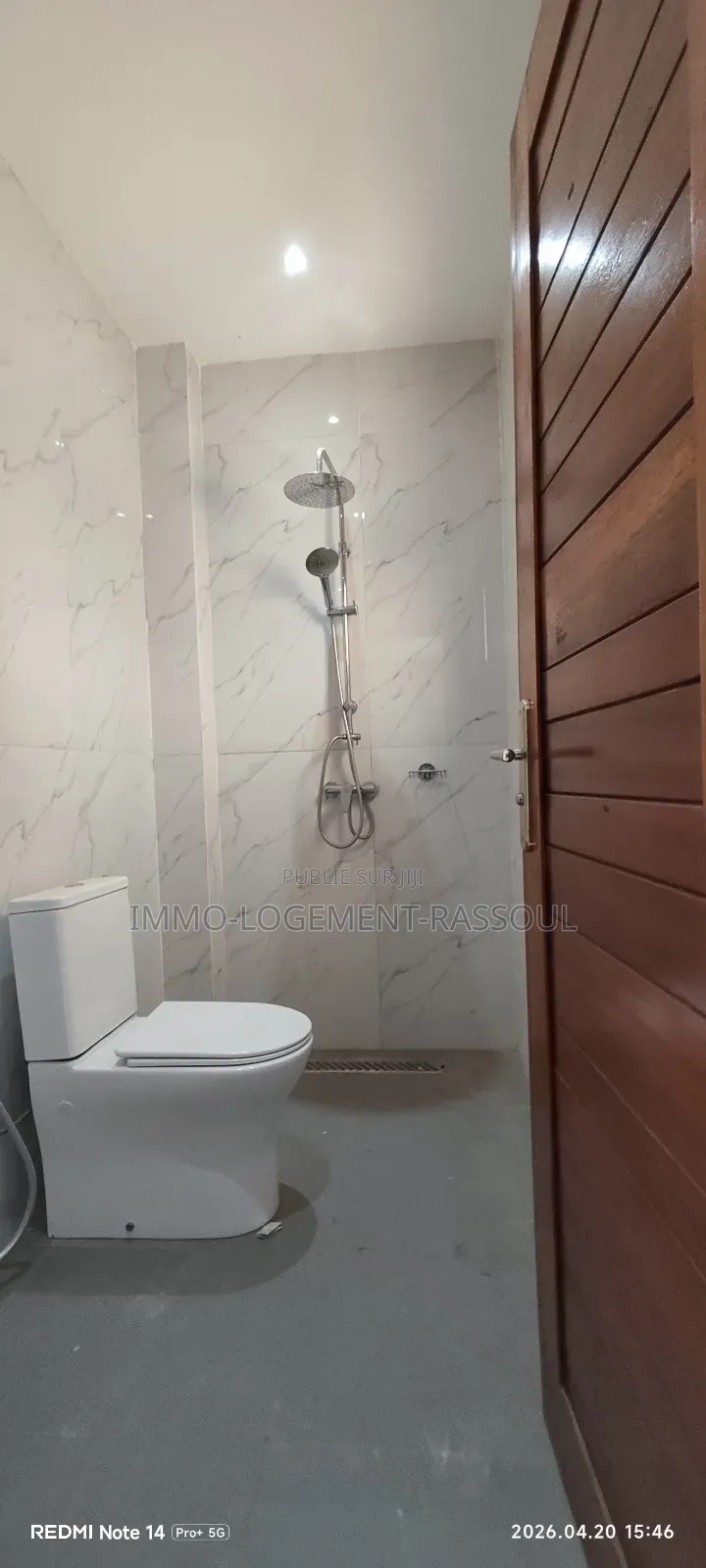 3chbre Appartement dans , Dieuppeul-Derklé à Louer
