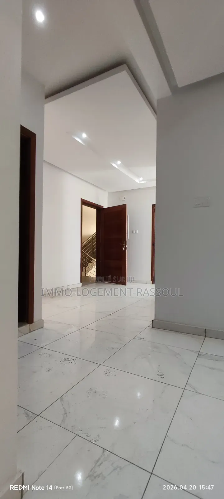 3chbre Appartement dans , Dieuppeul-Derklé à Louer