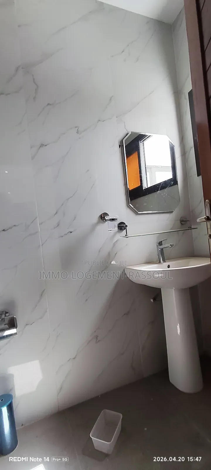 3chbre Appartement dans , Dieuppeul-Derklé à Louer