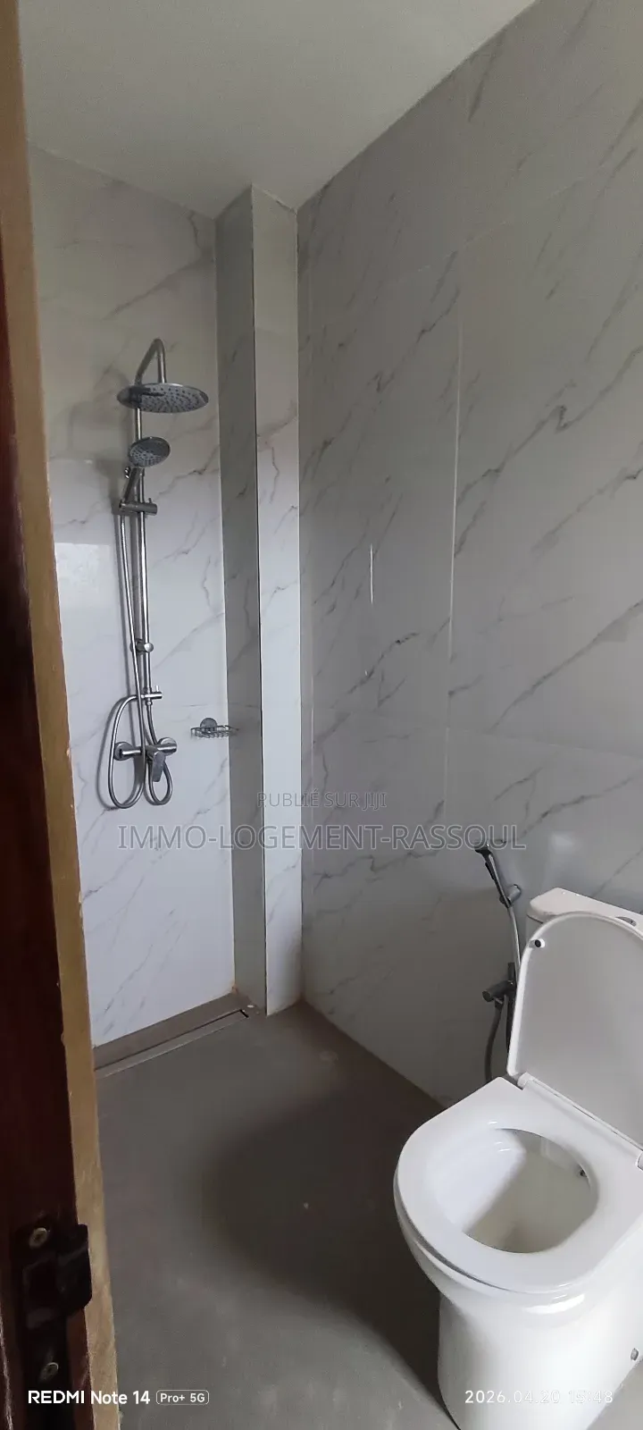 3chbre Appartement dans , Dieuppeul-Derklé à Louer