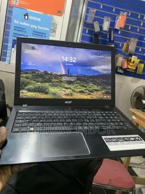 Ordinateur portable Acer Aspire E5-575G 12GB Intel Core i5 HDD+SSD 1T