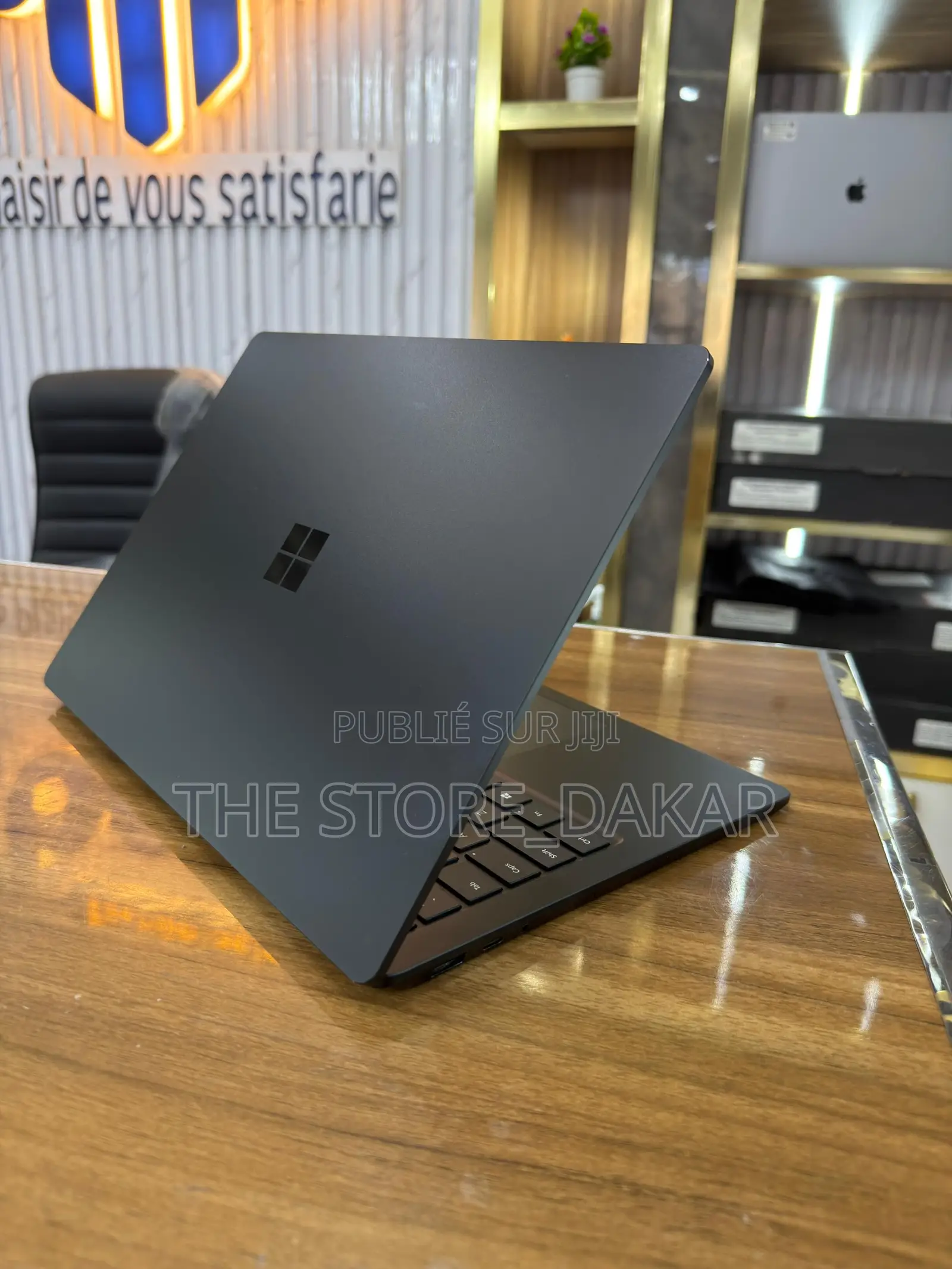 Nouveau Microsoft Surface Laptop 3 16GB Intel Core i7 SSD 256GB
