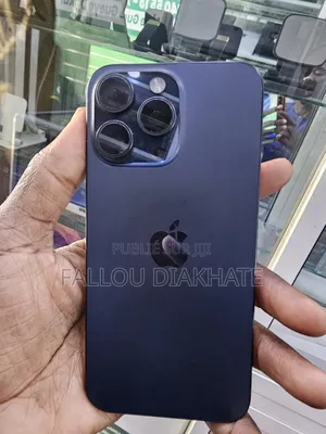 Nouveau Apple iPhone 15 Pro Max 512 GB Bleu
