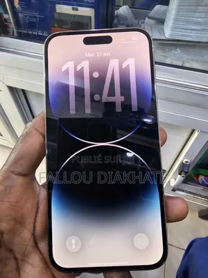 Nouveau Apple iPhone 14 Pro Max 256 GB Doré
