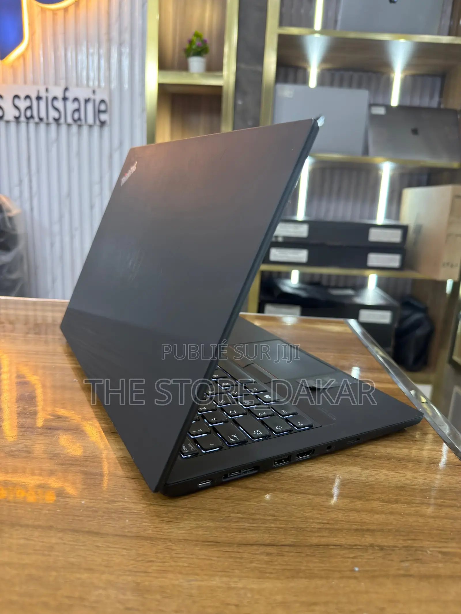 Ordinateur portable Lenovo ThinkPad T14 16GB AMD Ryzen 7 SSD 256GB
