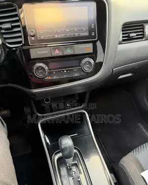 Mitsubishi Outlander 2018 Blanc
