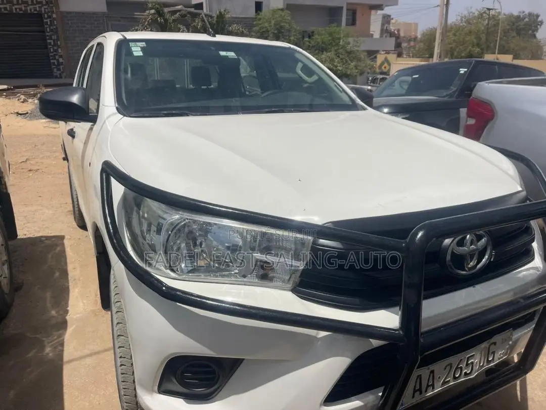 Toyota Hilux 2021 Blanc