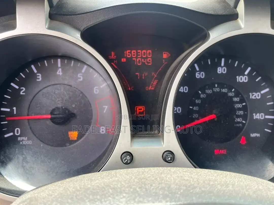 Nissan Juke SV AWD 2017 Gris