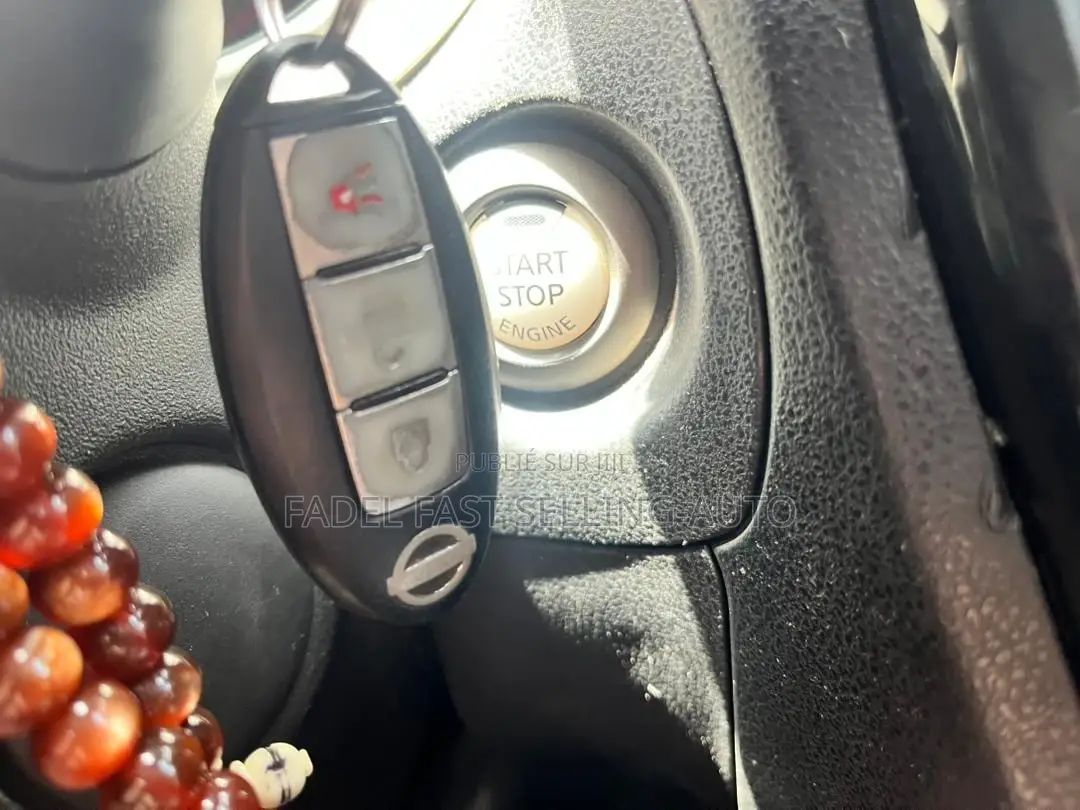 Nissan Juke SV AWD 2017 Gris