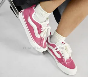 Vans Knu Skool
