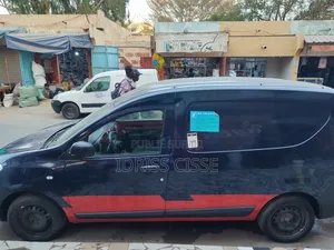Dacia Dokker 2018 Bleu