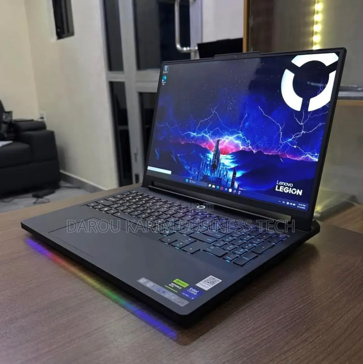 Nouveau Lenovo Legion Pro 7 32GB Intel Core Ultra 9 SSD 1T