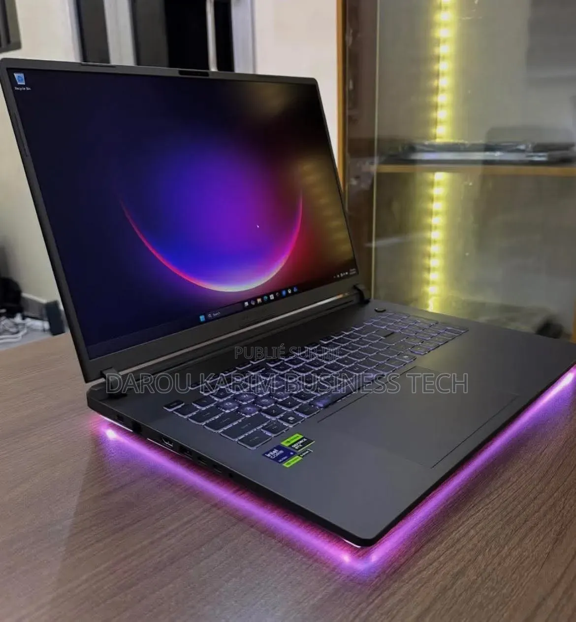 Nouveau Asus ROG Strix G17 32GB Intel Core Ultra 9 SSD 1T