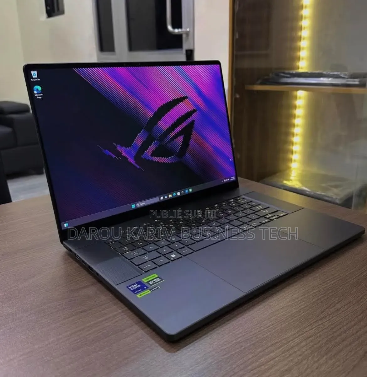 Nouveau Asus ROG Zephyrus G16 32GB Intel Core Ultra 9 SSD 1T