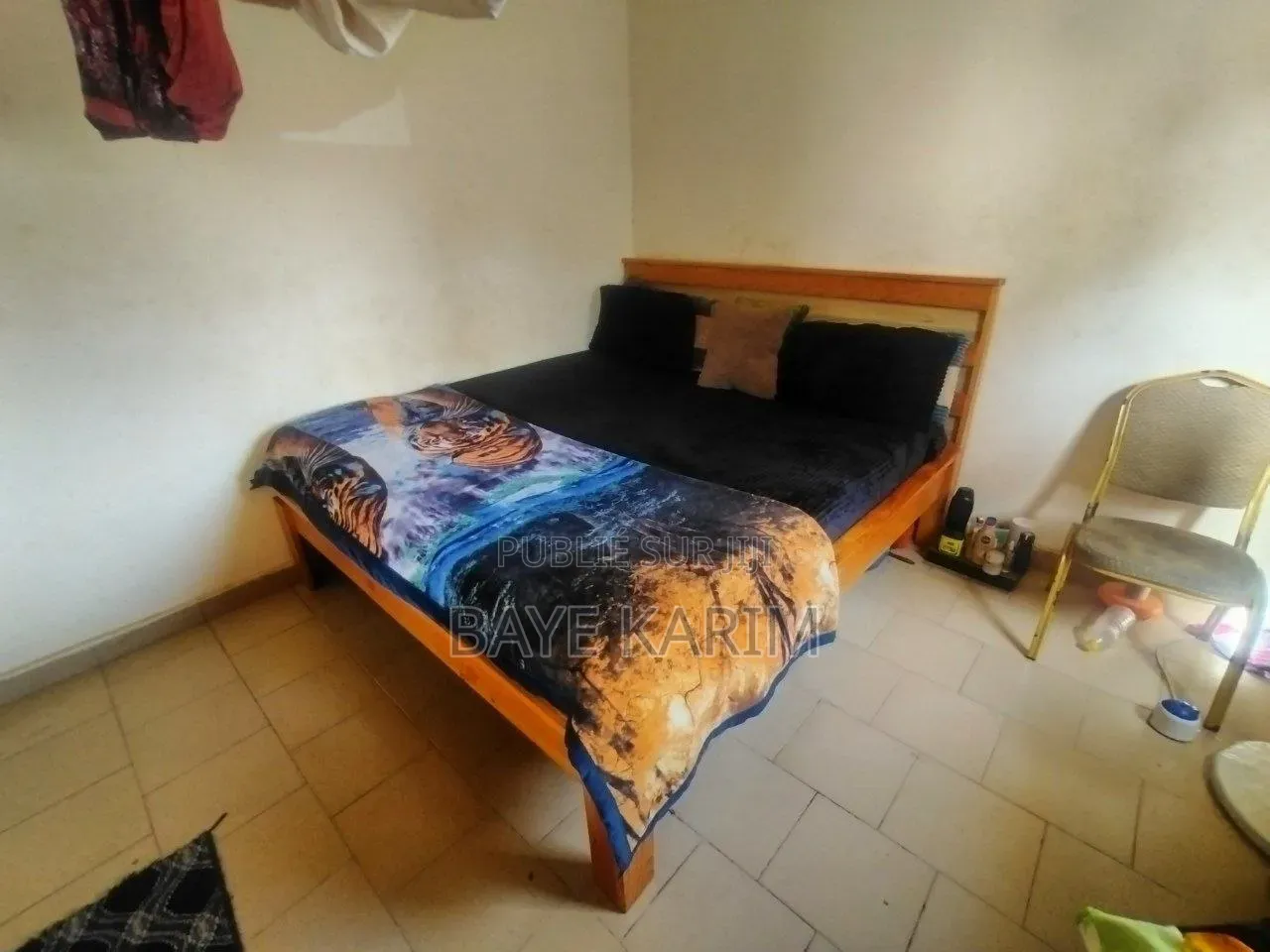 Lit Bois Sapin Très Bon État Occasion Tout Nickel