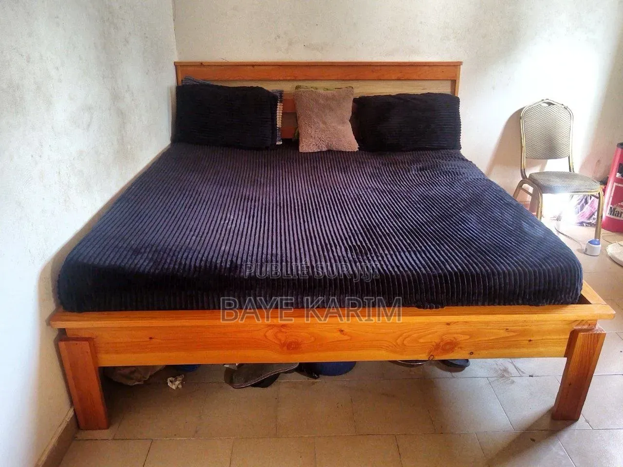 Lit Bois Sapin Très Bon État Occasion Tout Nickel