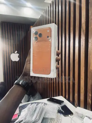 Nouveau Apple iPhone 17 Pro Max 256 GB Orange