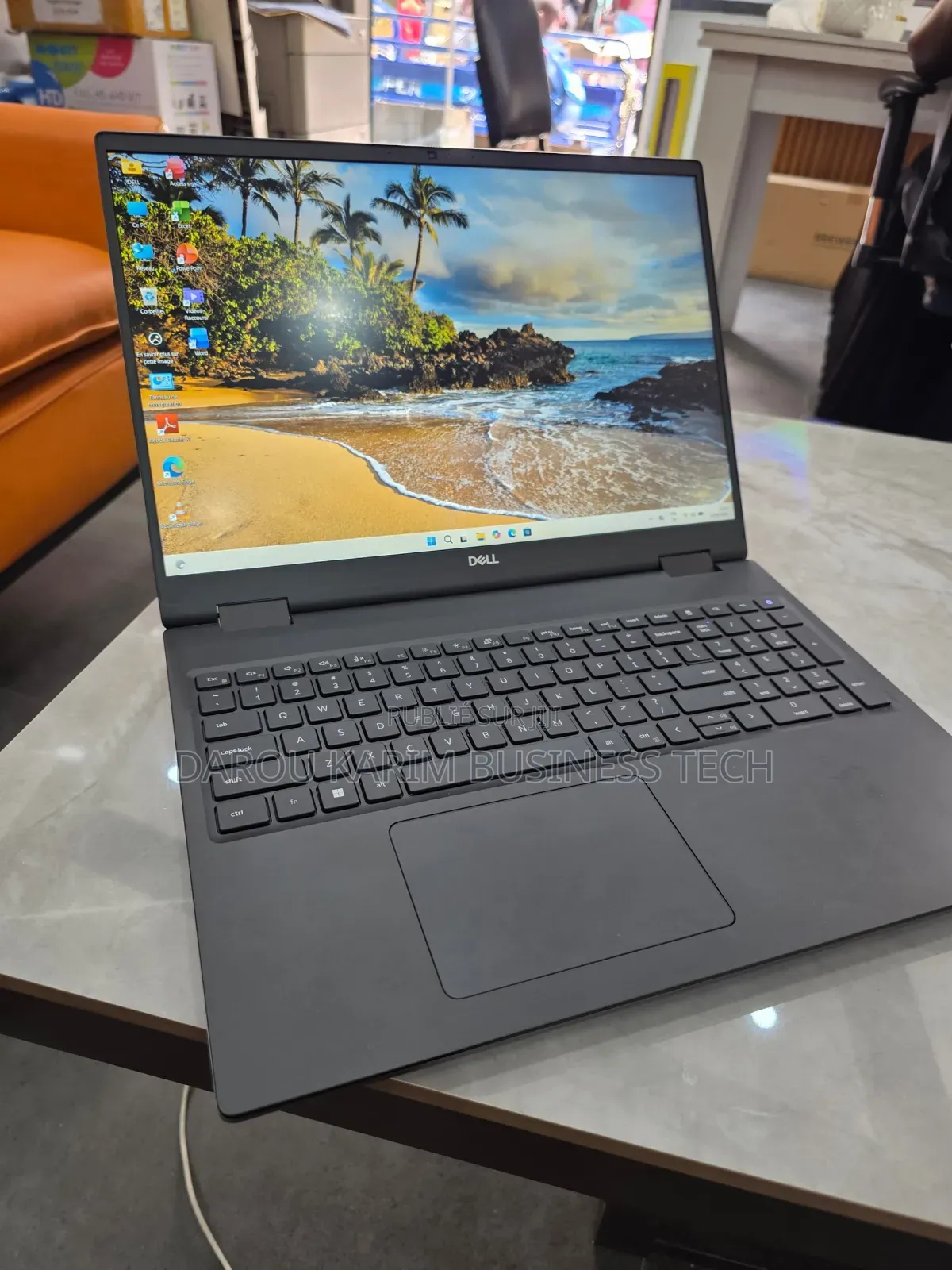 Nouveau Dell Precision 7680 32GB Intel Core i7 SSD 1T