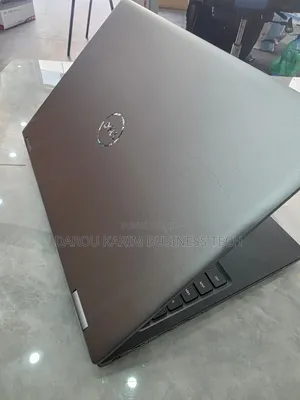 Nouveau Dell Precision 7680 32GB Intel Core i7 SSD 1T