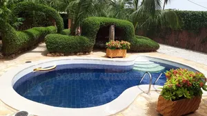 5chbre Villa dans Somone, Thiès Sud à Vendre