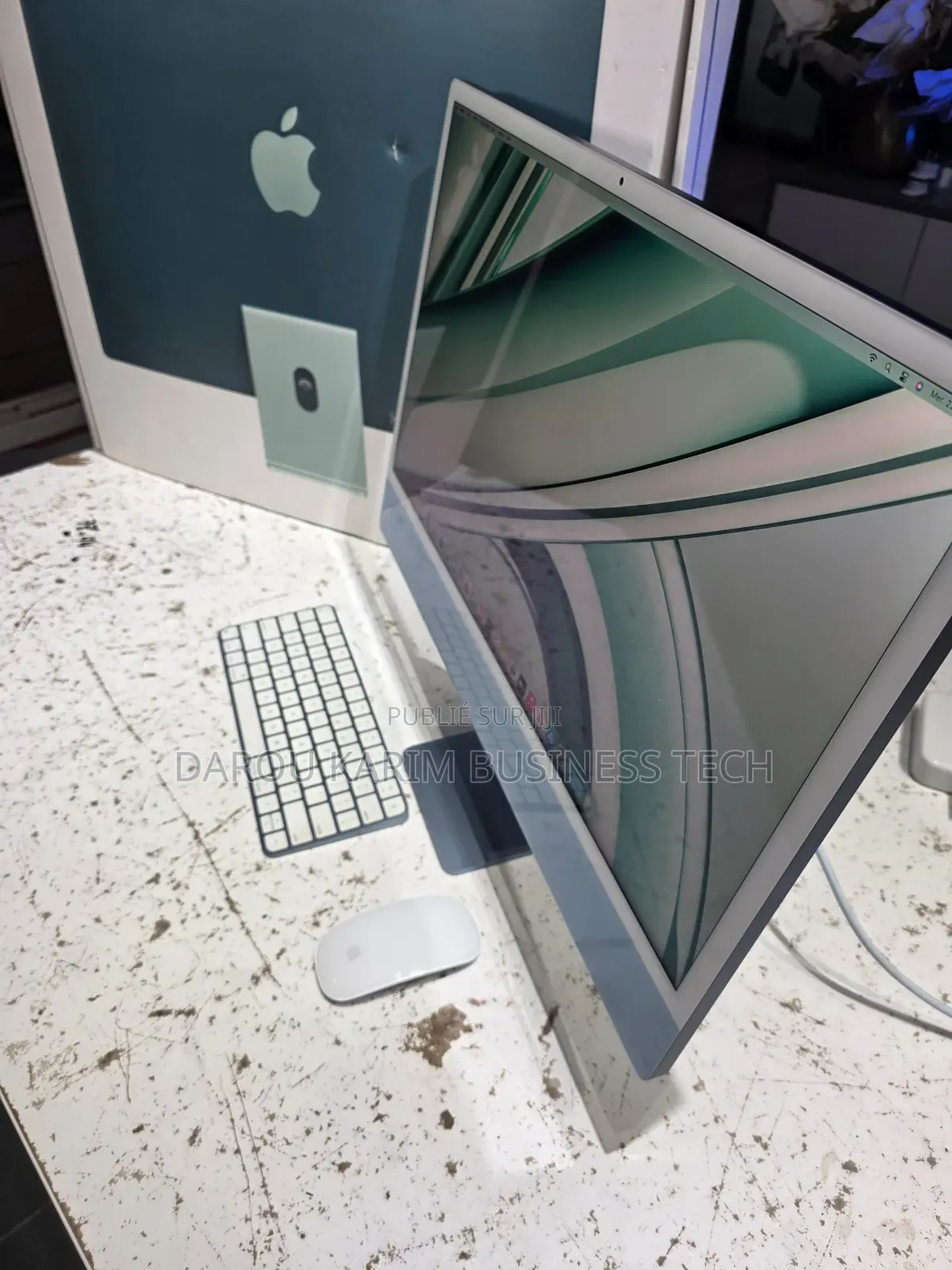 Nouveau Ordinateur de bureau Apple iMac M1 8GB Apple M1 SSD 256GB