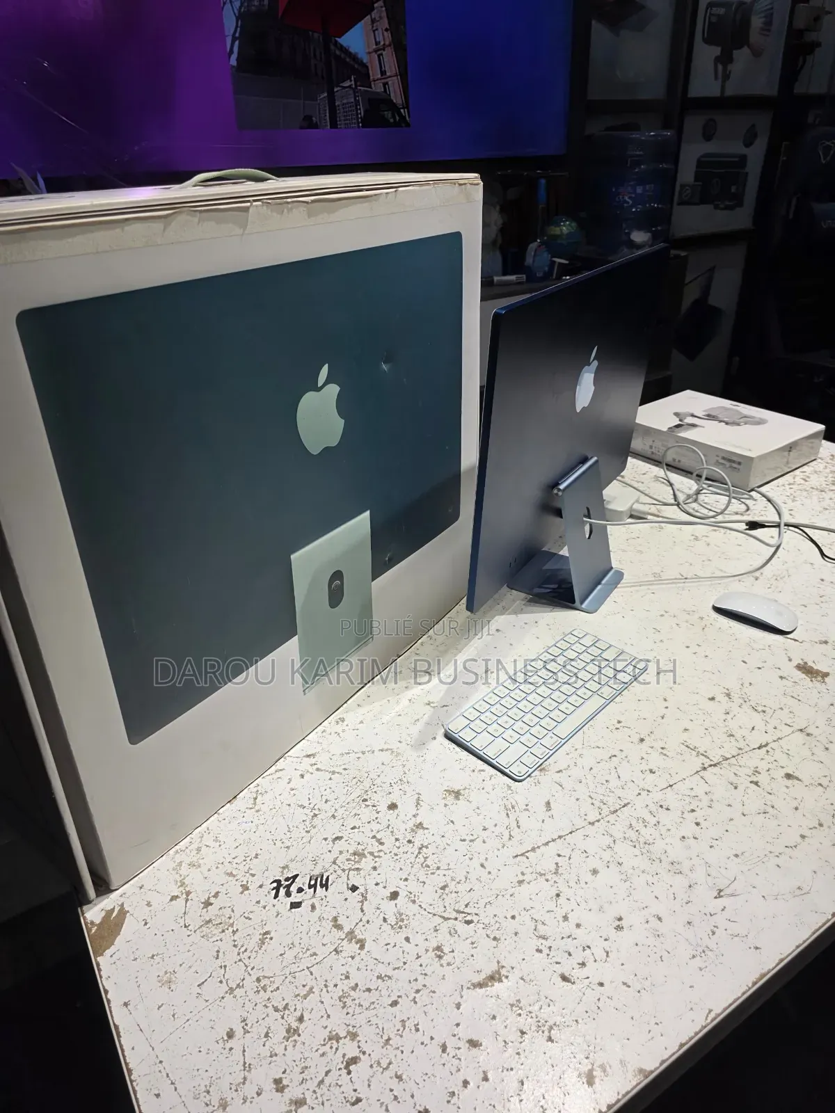 Nouveau Ordinateur de bureau Apple iMac M1 8GB Apple M1 SSD 256GB