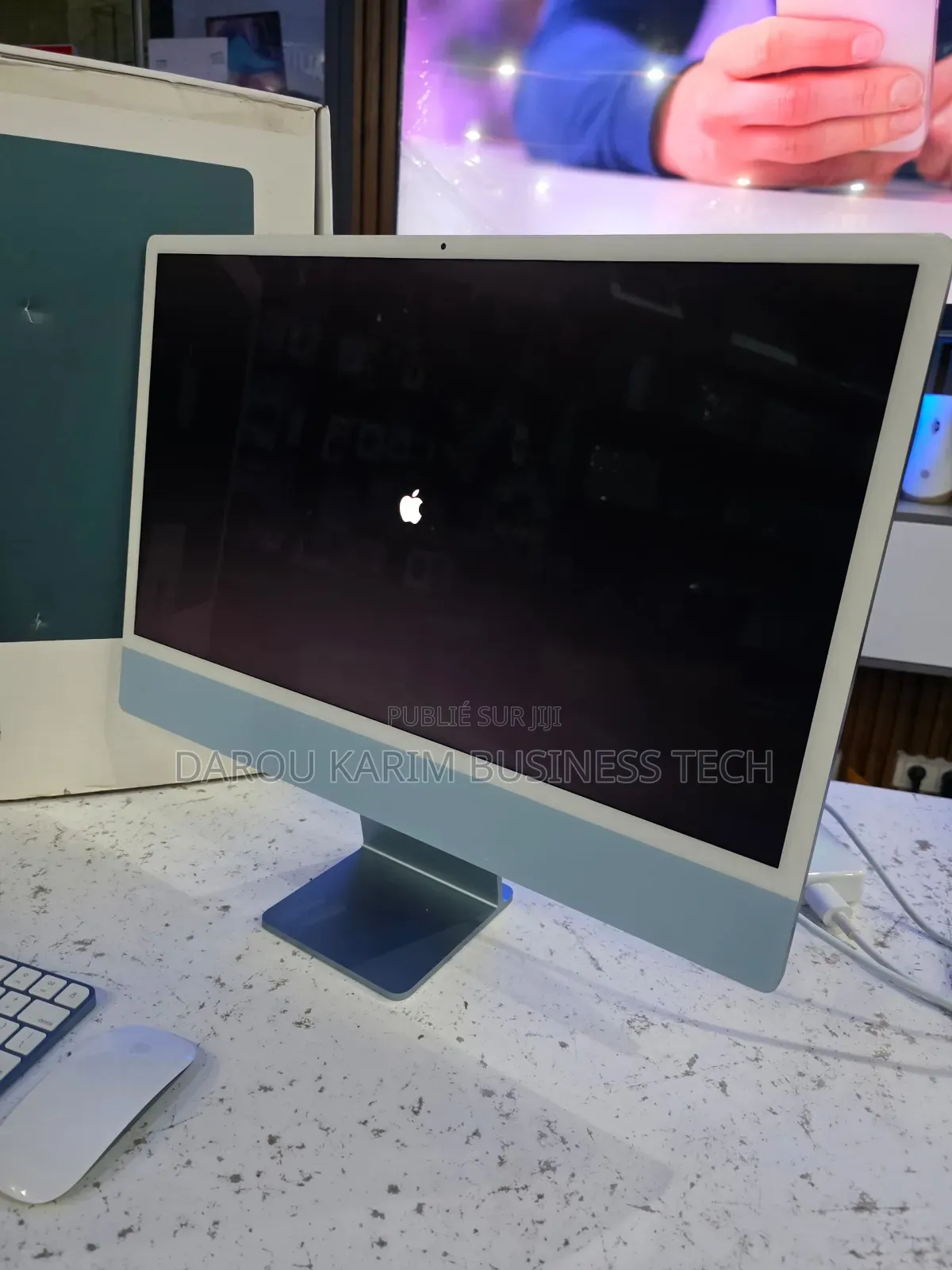 Nouveau Ordinateur de bureau Apple iMac M1 8GB Apple M1 SSD 256GB
