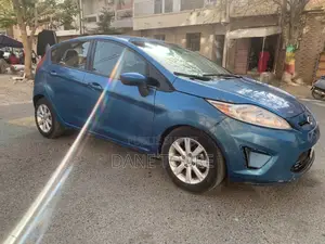 Ford Fiesta 2013 Bleu