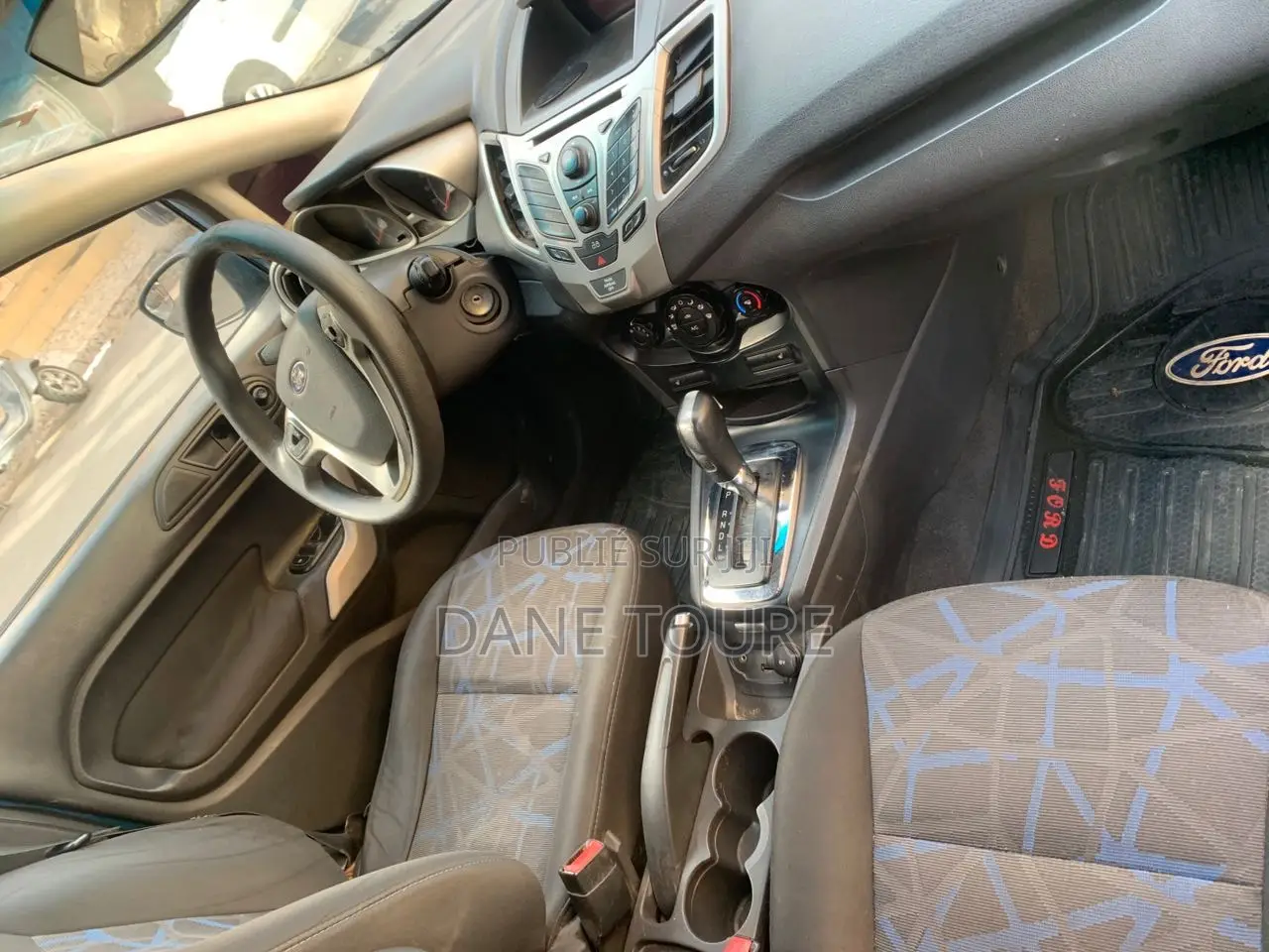 Ford Fiesta 2013 Bleu