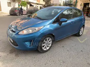 Ford Fiesta 2013 Bleu