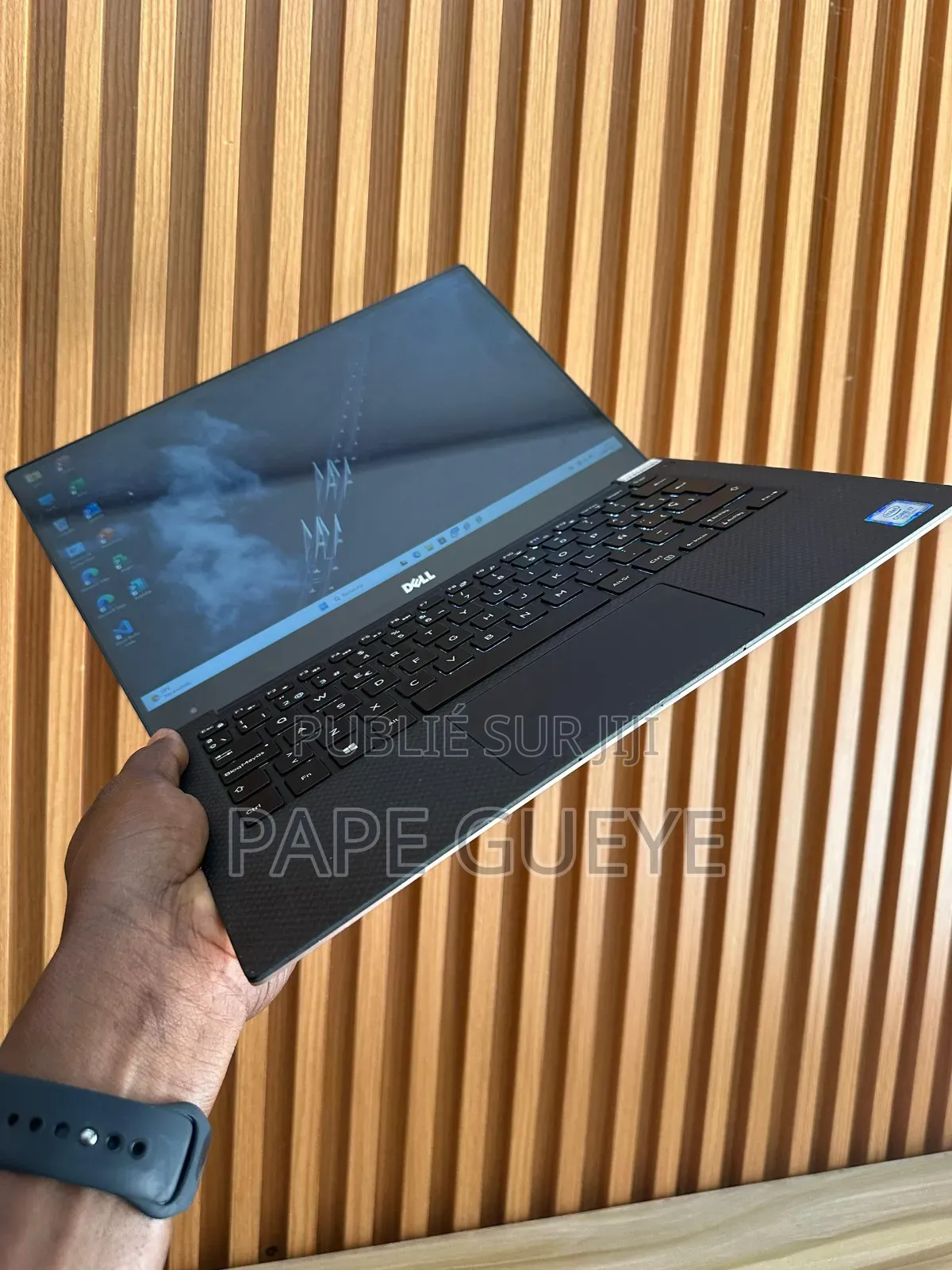 Ordinateur portable Dell XPS 13 8GB Intel Core i7 SSD 256GB