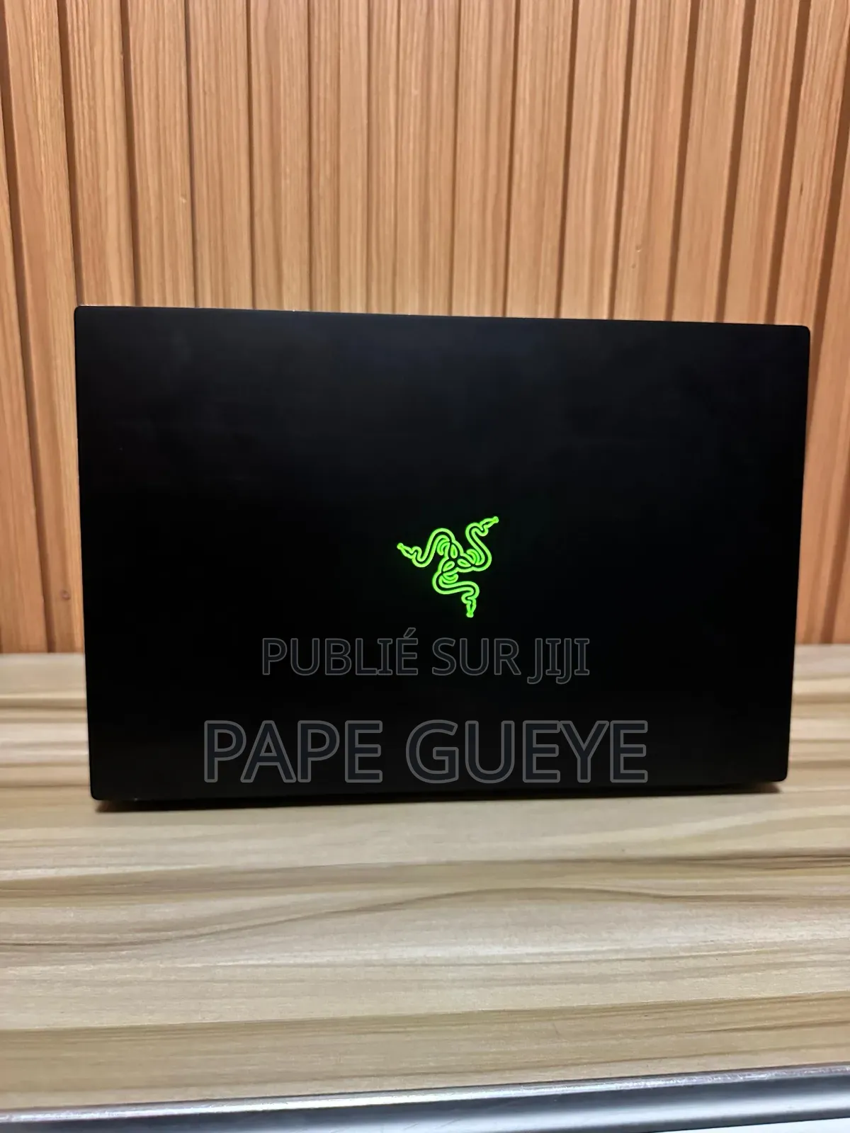 Ordinateur portable Razer Blade Advanced 16GB Intel Core i7 SSD 512GB
