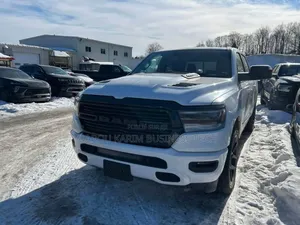 RAM 1500 2023 Blanc