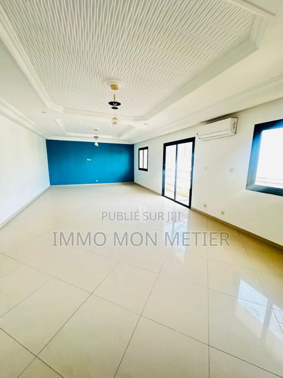 3chbre Appartement dans Appartement F4, Ouakam à Louer