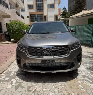 Kia Sorento 2019 Gris