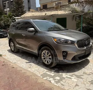 Kia Sorento 2019 Gris