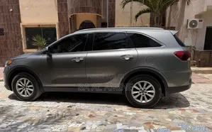 Kia Sorento 2019 Gris