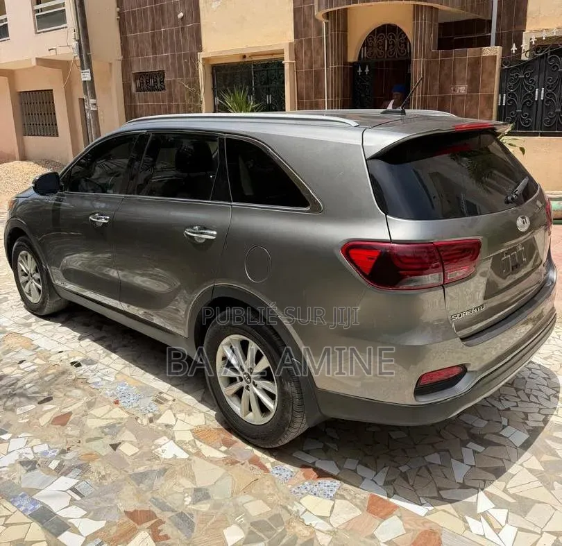 Kia Sorento 2019 Gris