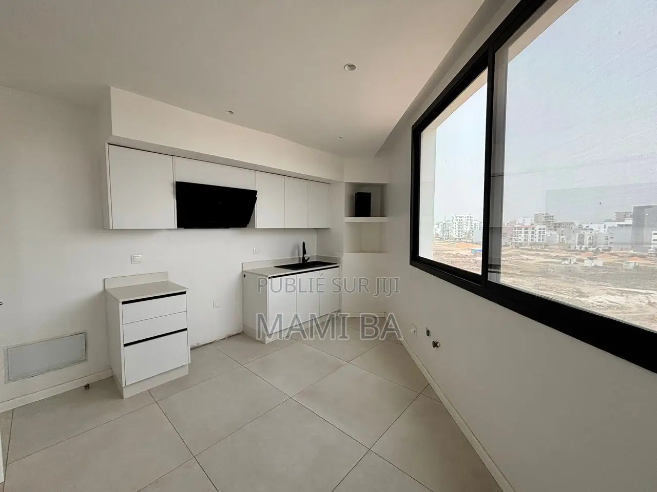 3chbre Appartement dans Almadie, Almadies à Louer
