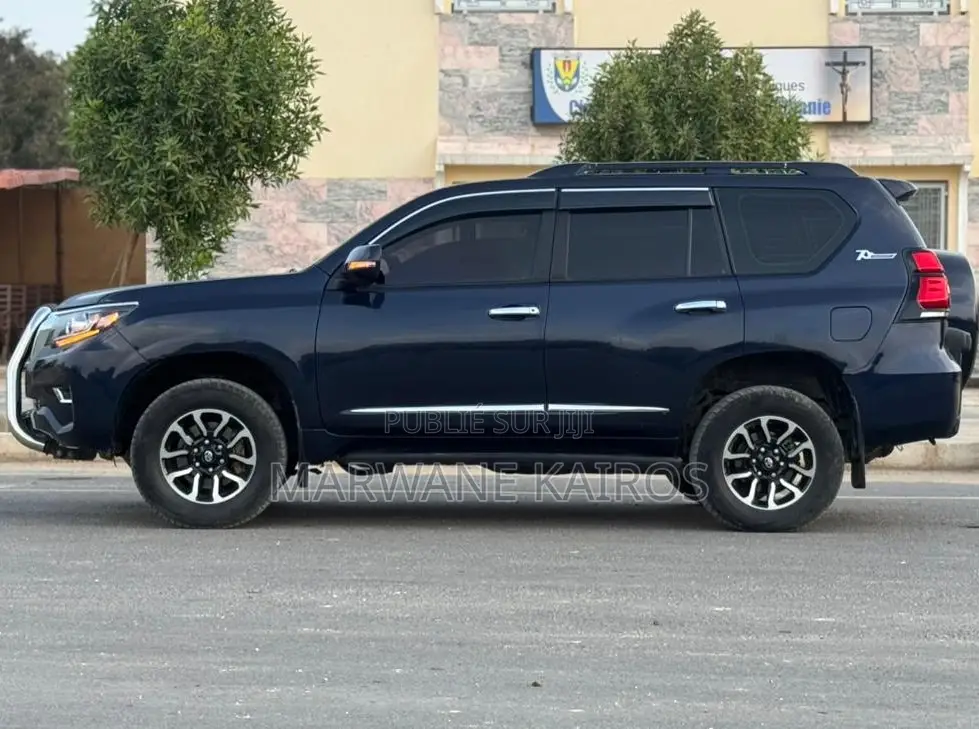 Toyota Land Cruiser Prado 2015 Autre