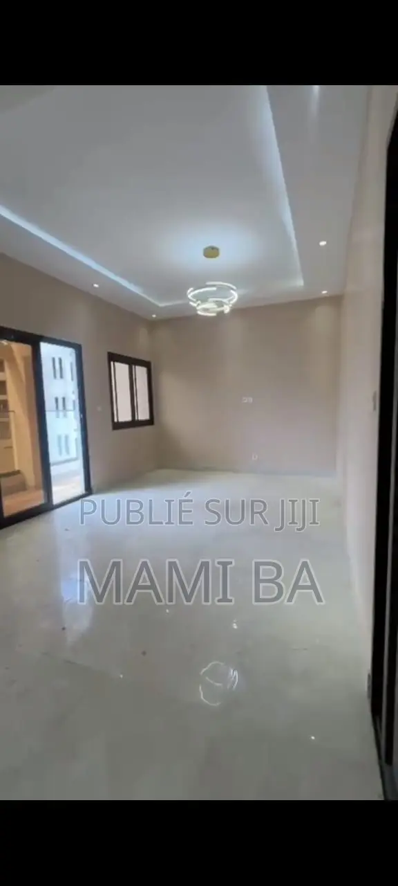 3chbre Appartement dans Almadie, Almadies à Louer