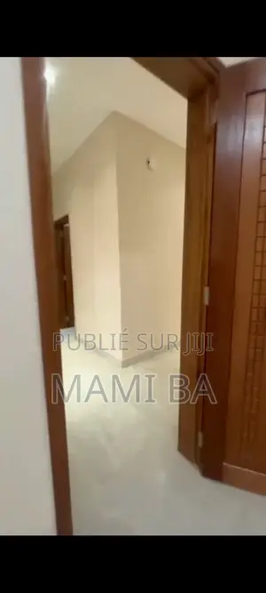 3chbre Appartement dans Almadie, Almadies à Louer