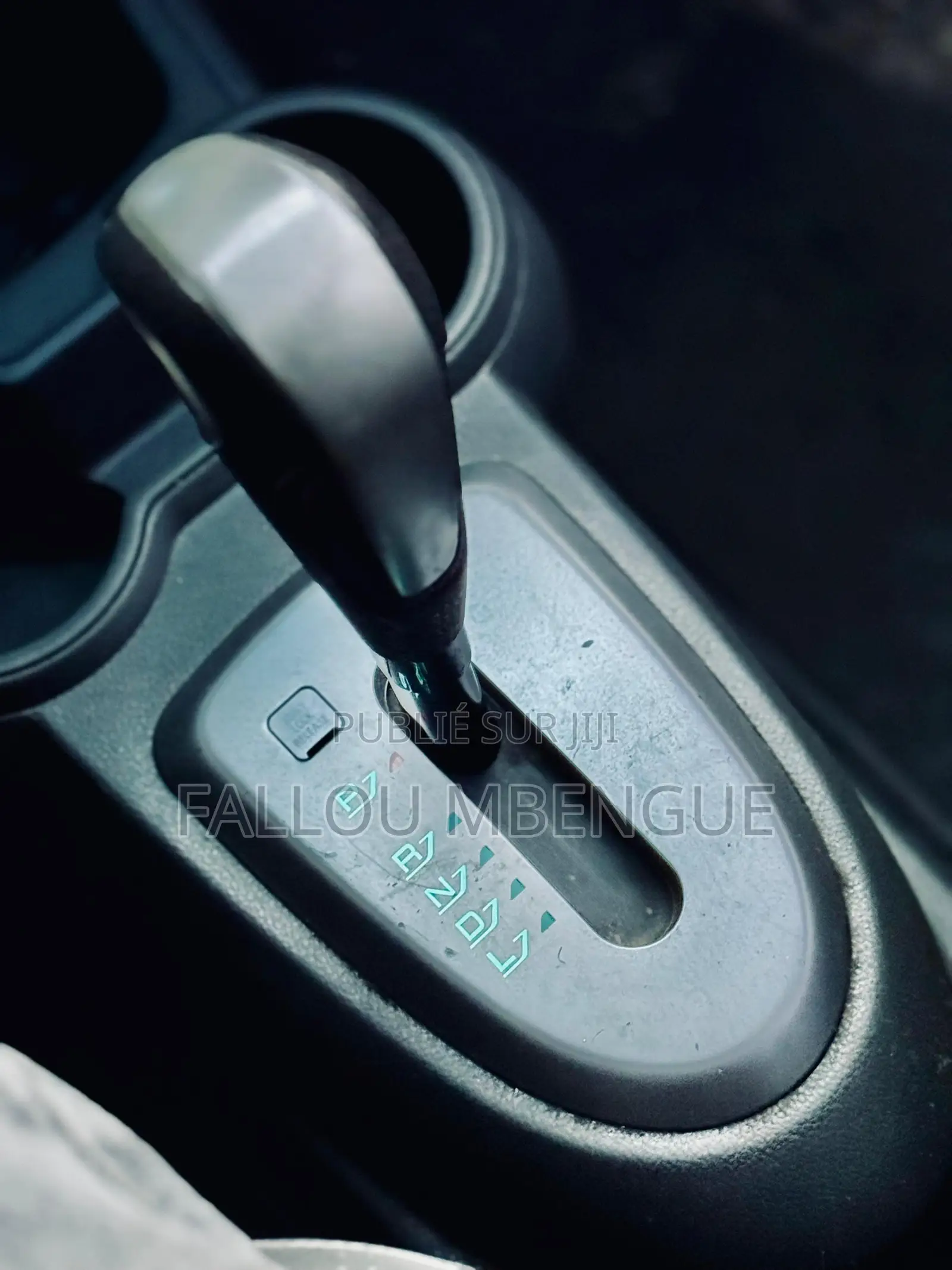Chevrolet Spark 2015 Gris