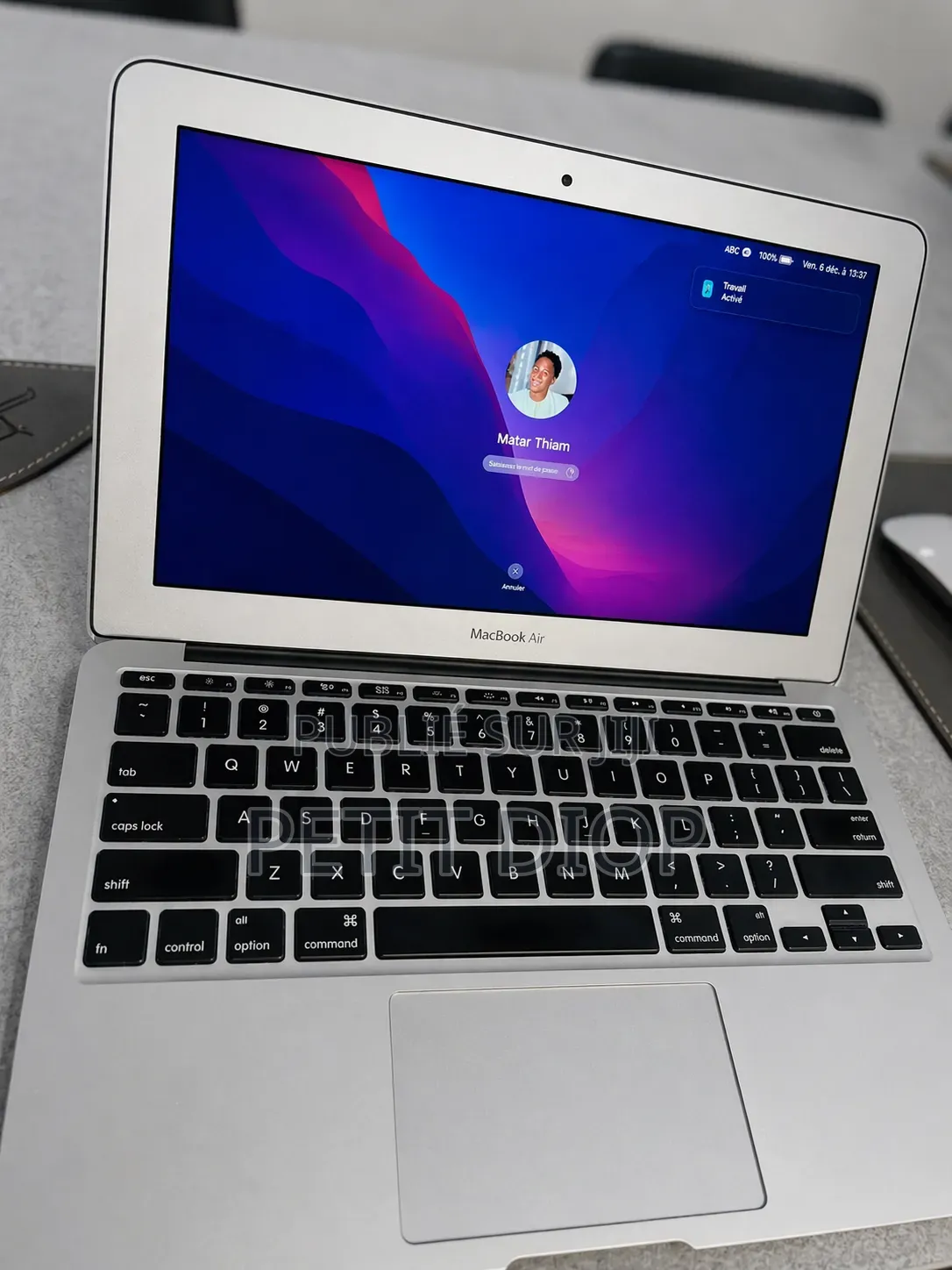 Nouveau Apple MacBook Air 2017 4GB Intel Core i5 SSD 128GB