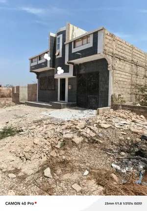 3chbre Maison dans Guediawaye à Vendre