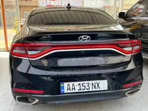 Hyundai Grandeur 2018 Noir