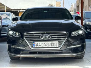 Hyundai Grandeur 2018 Noir